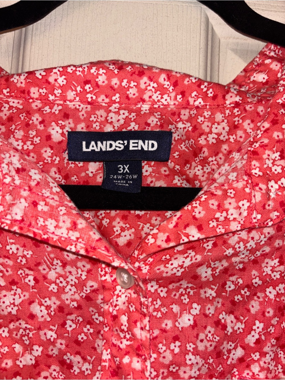 Lands end button down - Picture 4 of 9